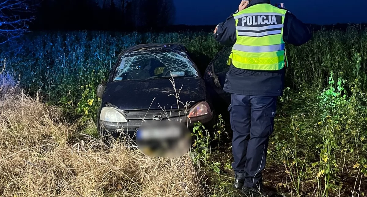 Mężczyzna, którego badanie alkomatem wykazało ponad 2,2 promila alkoholu w organizmie, jechał przez miejscowość Miedna w sposób, który wzbudzał przerażenie wśród świadków (Fot. KPP Bartoszyce)