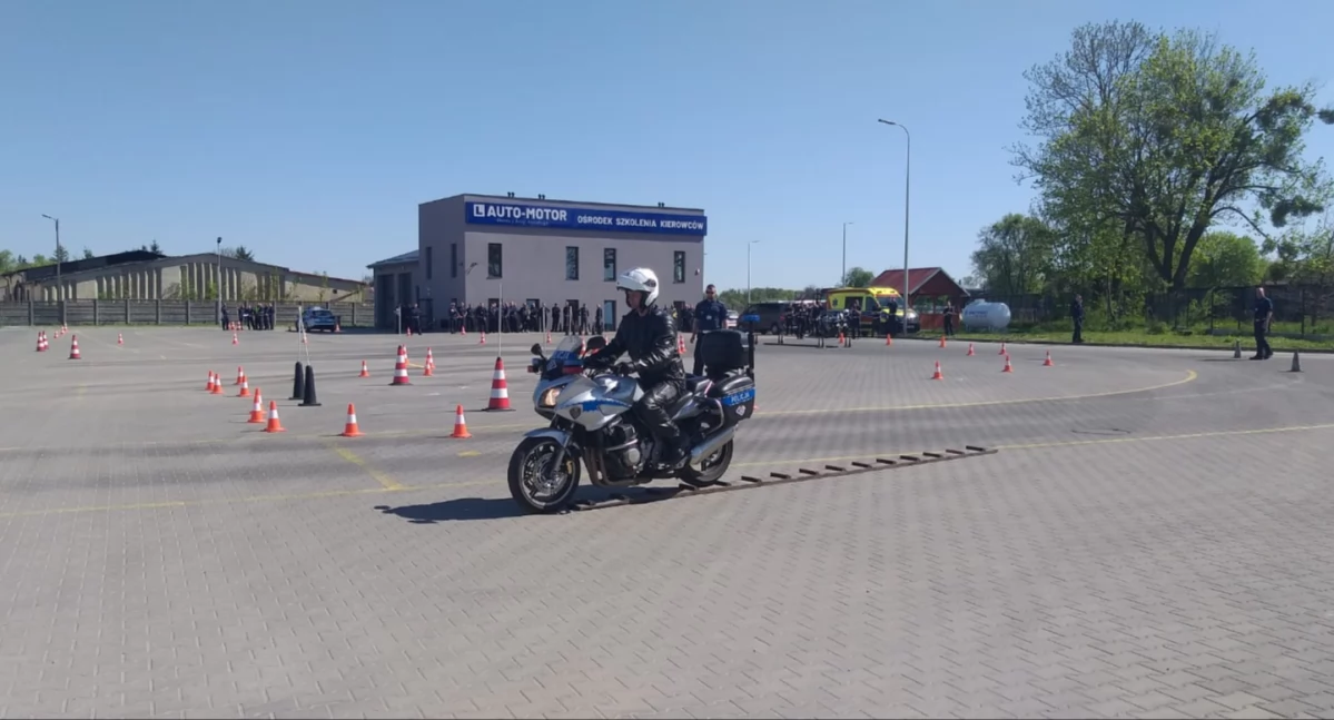 Dwa razy w Ośrodku Szkolenia Kierowców Auto Motor, odbył się  finału Wojewódzkiego Konkursu „Policjant Ruchu Drogowego”  (Fot. Archiwum)