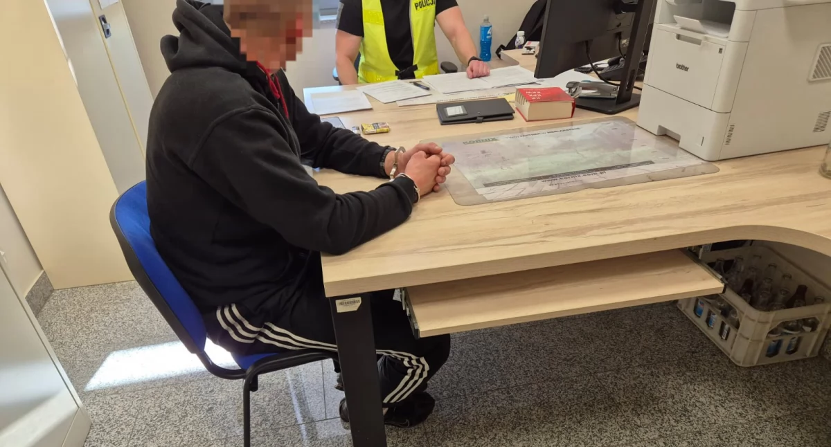Dzięki intensywnej pracy operacyjnej policjanci z Bartoszyc szybko dotarli do sprawcy (Fot. KPP Bartoszyce)