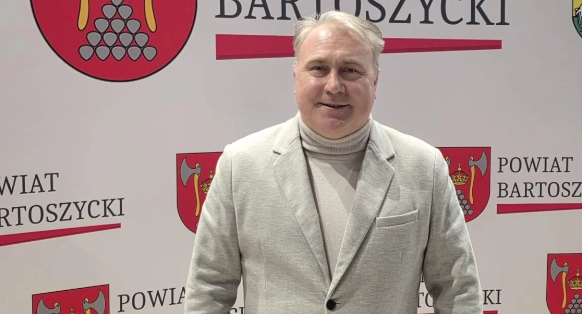 Piotr Stapaj zastąpił Bartłomieja Chilmanowicza n(Fot. Starostwo Powiatowe w Bartoszycach)