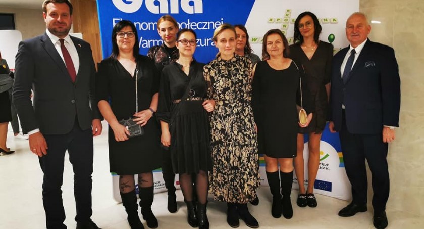 Podczas III Gali Ekonomii Społecznej na Warmii i Mazurach w Olsztynie, Spółdzielnia Socjalna „Tradycja” otrzymała certyfikat „Zakup Prospołeczny” (Fot. Archiwum)