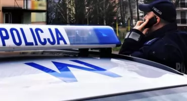 Jeden leżał na bartoszyckim chodniku, drugi awanturował się z partnerką, a teraz obaj poleżą na więziennej pryczy