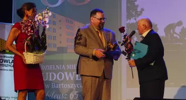 Jubileusz 65-lecia SM „Budowlani”. Ponad pół wieku historii wpisanej w krajobraz Bartoszyc [ZDJĘCIA]