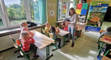 Tydzień Cittaslow w Sępopolu. Uczniowie pomagali zwierzętom oraz poznawali lokalną poezję